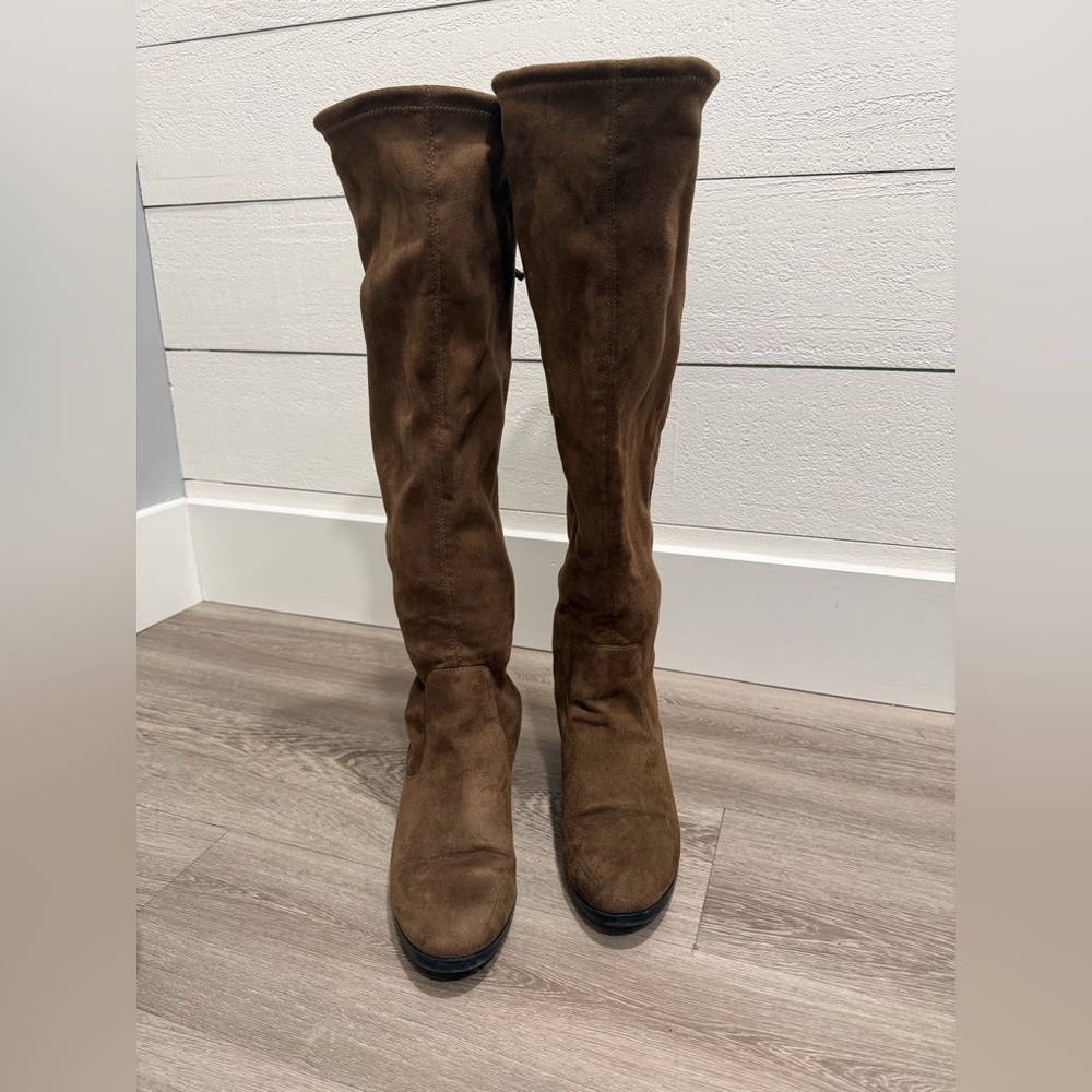 Zara Suede Brown Boots - Picture 2 of 8